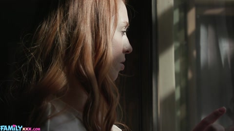 Üvey Kız Kardeşin Ağabeyiyle Tabu İlişkisi