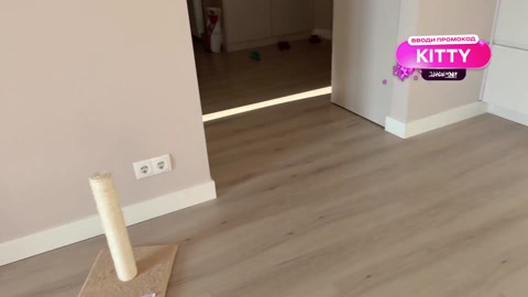 Üvey Kardeş Yanlışlıkla Üvey Kız Kardeşinin Mastürbasyon Yaptığını Gördü ama Yarrağı Kalktı ve Ş...