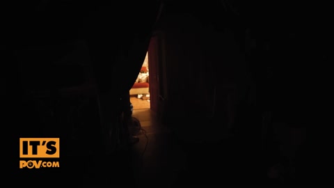 Üvey Kardeş Aşkı - Bir Adım Fazla